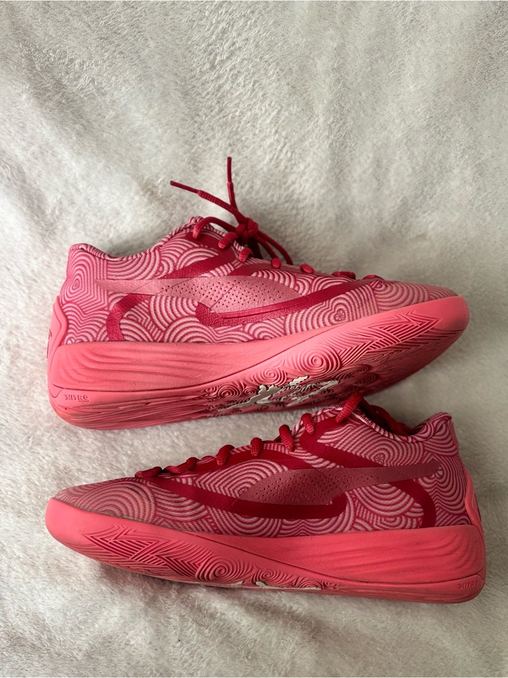PUMA Stevie Scoot Zeros Red Swirl Lace-Up Low Top Basketball Sneakers Women 9.5
